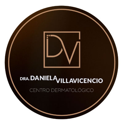Dra. Daniela Villavicencio / Médico Dermatólogo